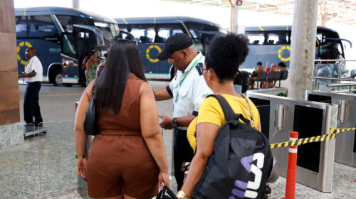 Operação Vai e Vota garante direito ao transporte e registra mais de 46 mil passagens emitidas na Bahia