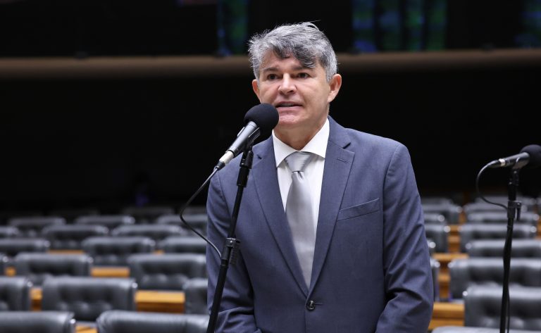 Discussão e votação de propostas legislativas. Dep. José Medeiros (PL-MT)