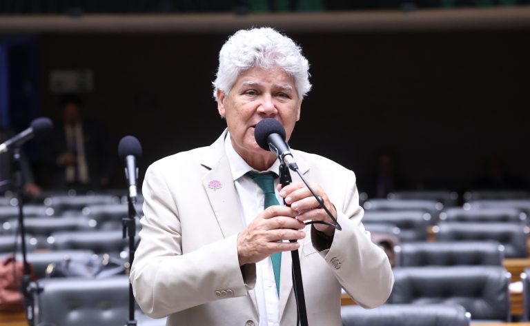 Discussão e votação de propostas legislativas. Dep. Chico Alencar (PSOL - RJ)
